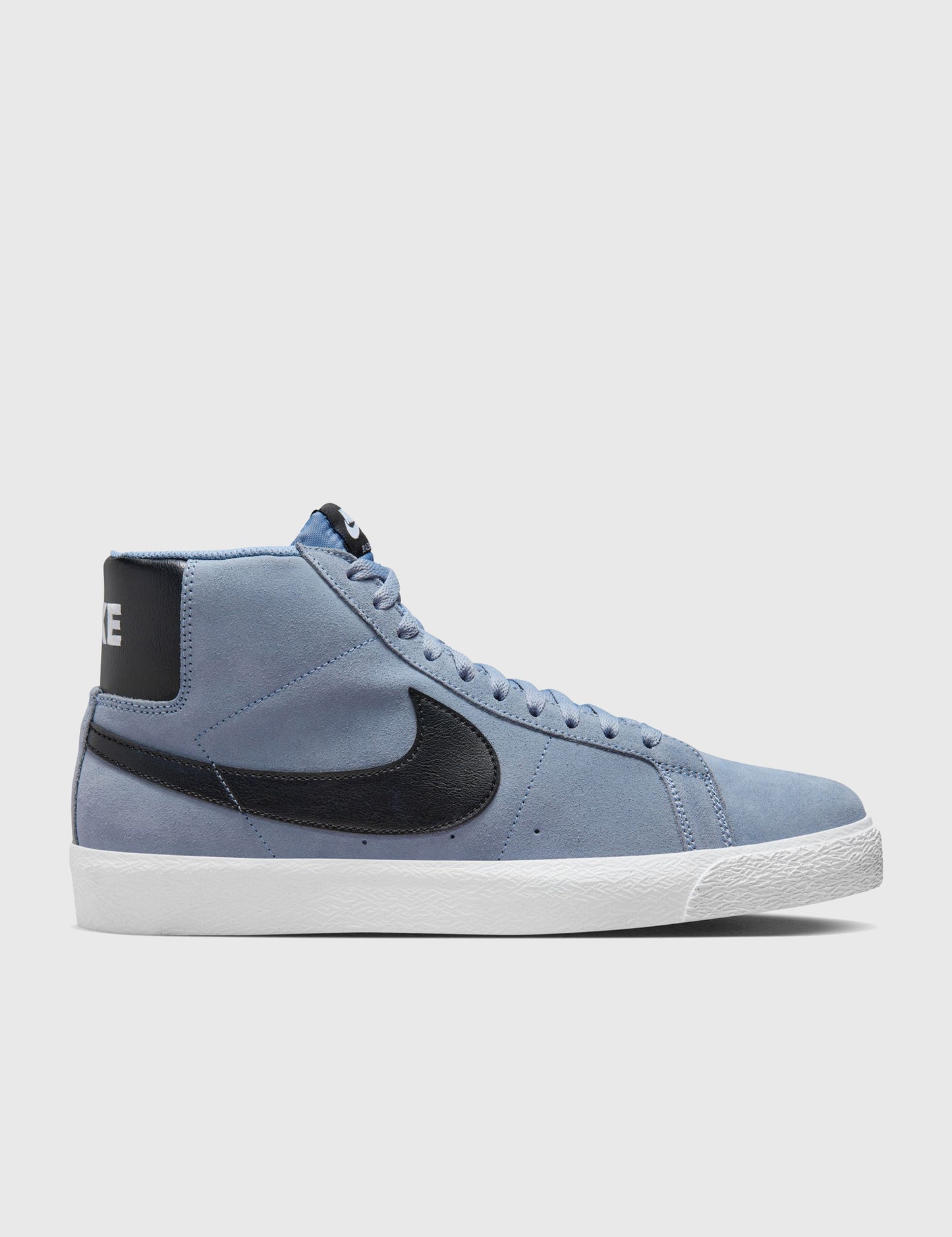 Blazer Mid