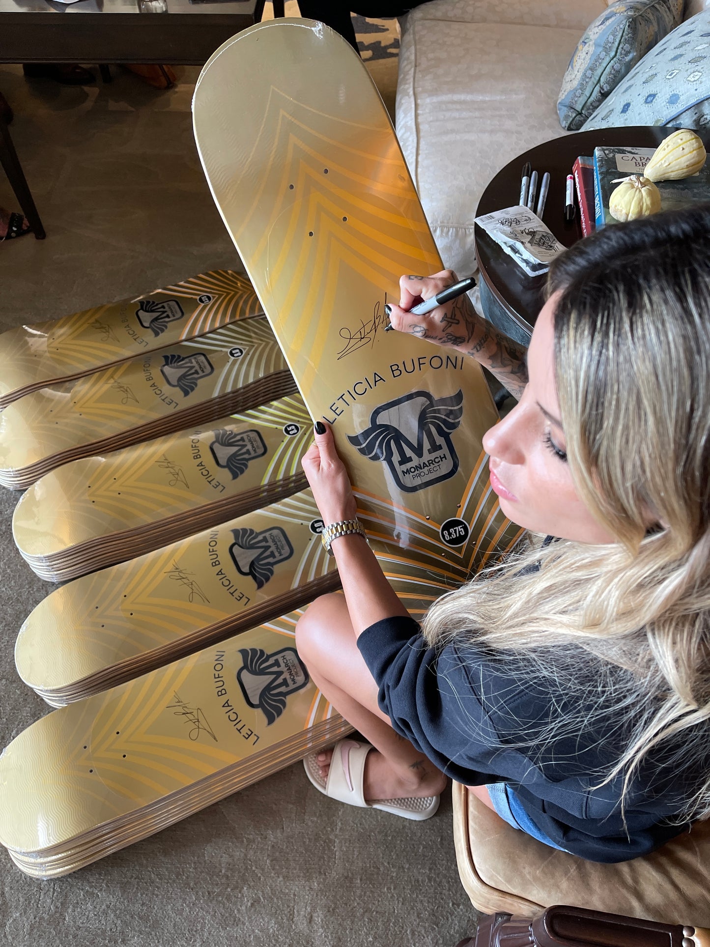 Autographed Leticia Bufoni | Horus Deck