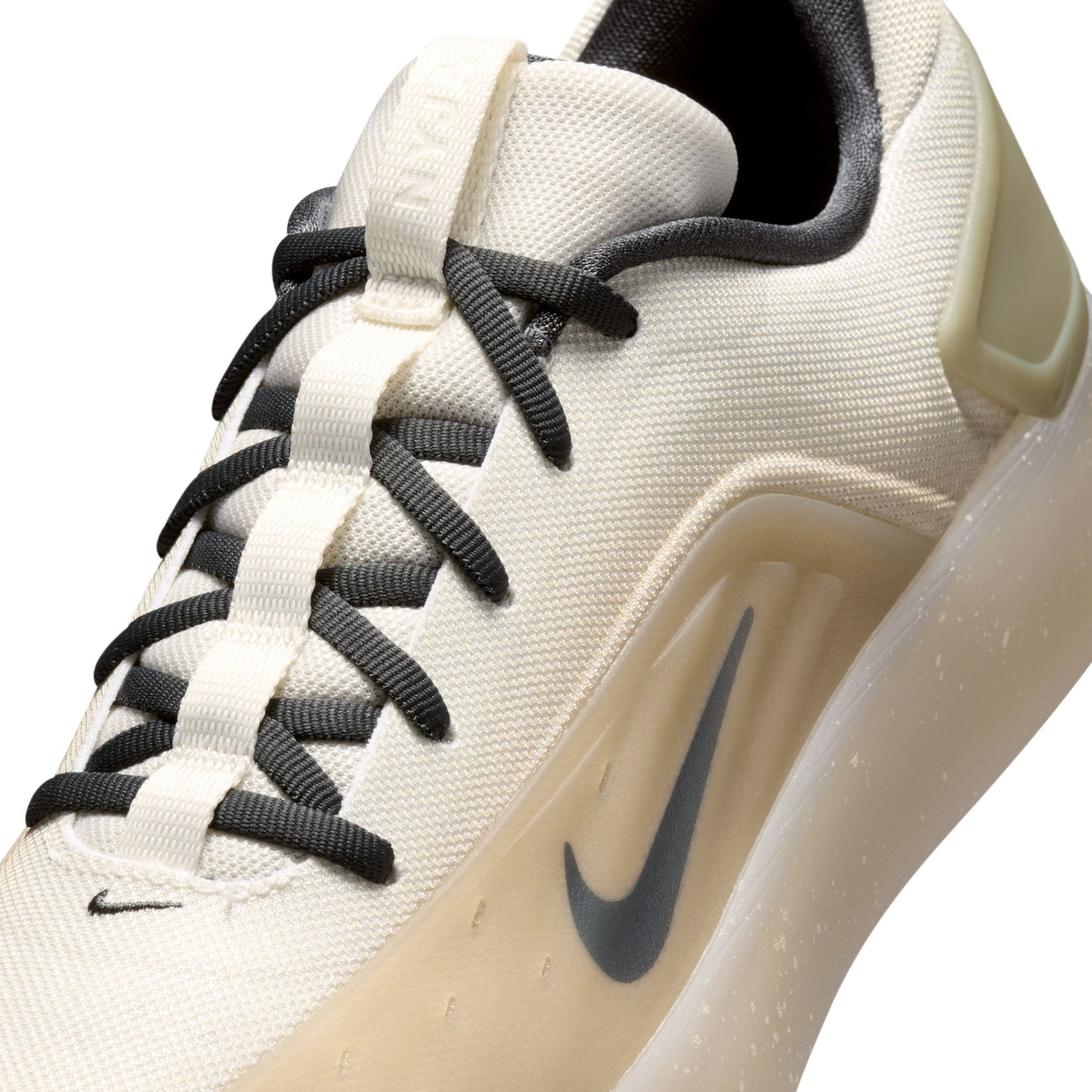 Nike SB Zoom Nyjah 4