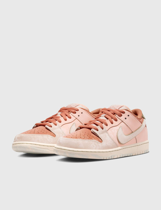 Dunk Low Pro | "City of Dreams"