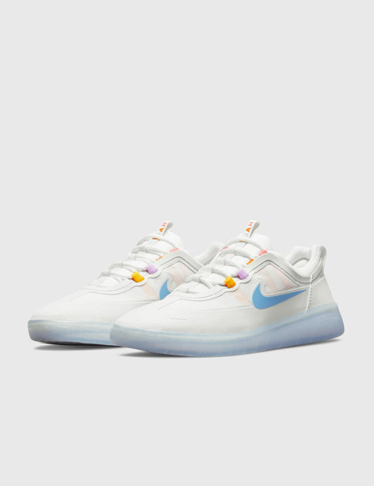 Nyjah Free 2 w/ Autographed Box